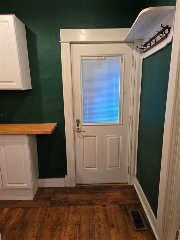 2620 Charlotte Street — photo 20