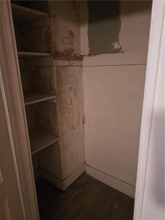 2620 Charlotte Street — photo 33