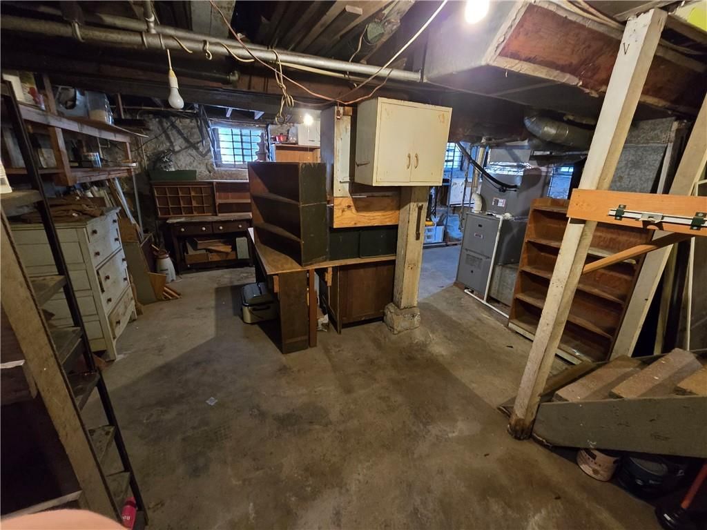 2620 Charlotte Street — photo 43