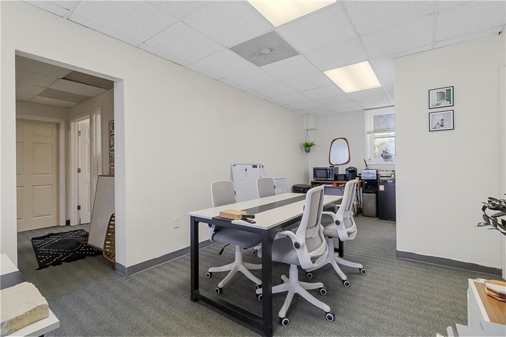 1119-1125 Merriam Lane — photo 45