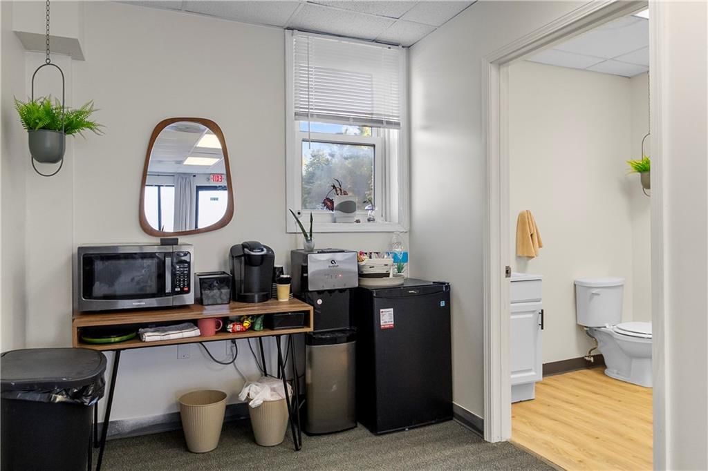 1119-1125 Merriam Lane — photo 48