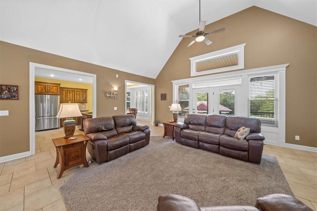 Photo 5 of 53 - 24406 S Persimmon Lane