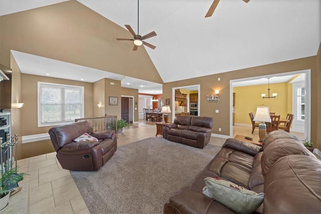 Photo 6 of 53 - 24406 S Persimmon Lane