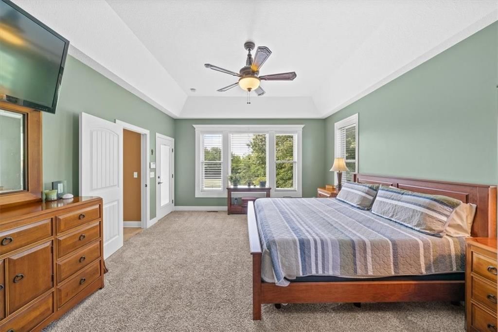 Photo 18 of 53 - 24406 S Persimmon Lane