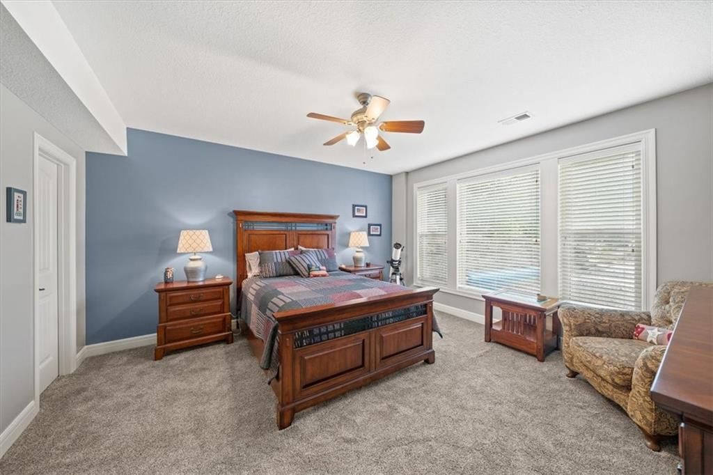 Photo 30 of 53 - 24406 S Persimmon Lane