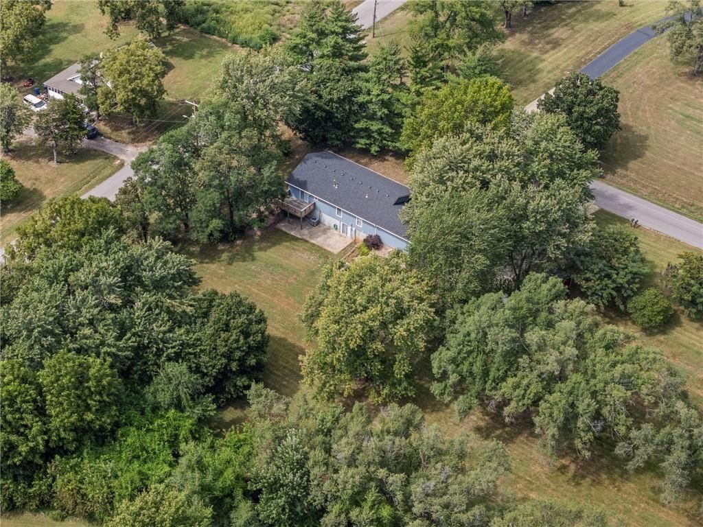 Photo 38 of 41 - 14141 Stillwell Road