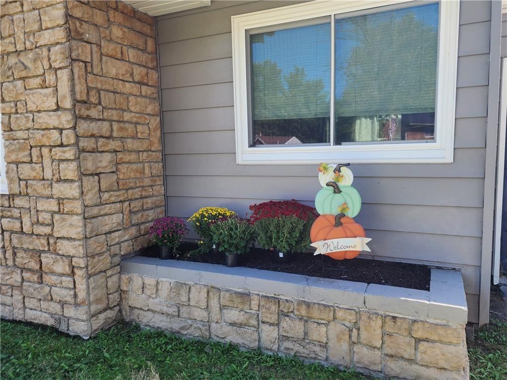 3517 SLOAN Drive — photo 3
