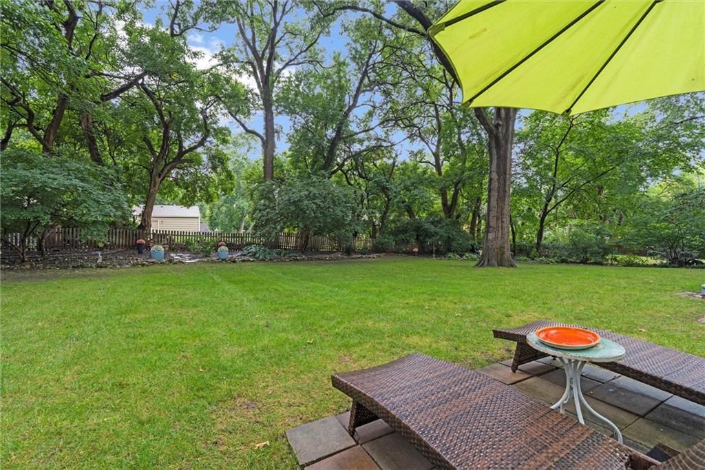 Photo 31 of 41 - 8600 Sagamore Road