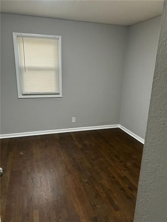 5132 Skiles Avenue — photo 8