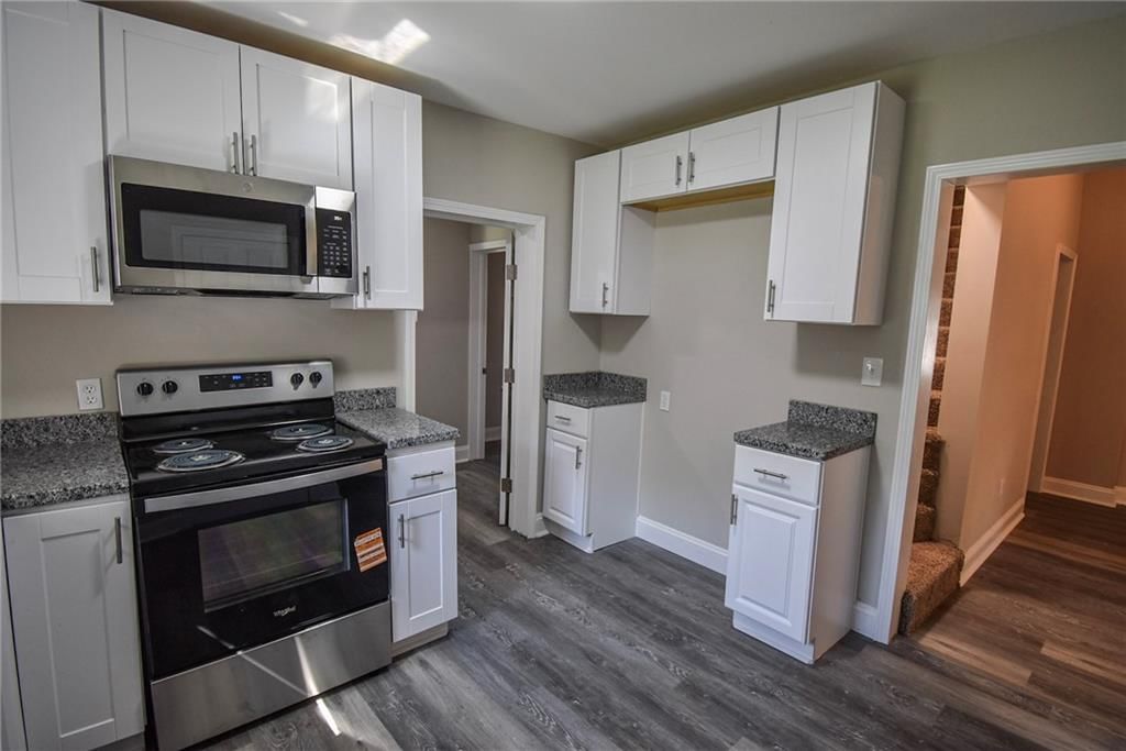 209 Main Street — photo 9