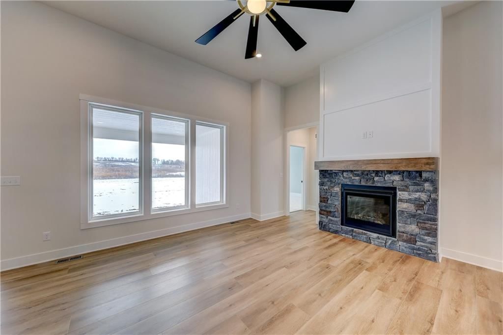 32483 W 168th Court — photo 5