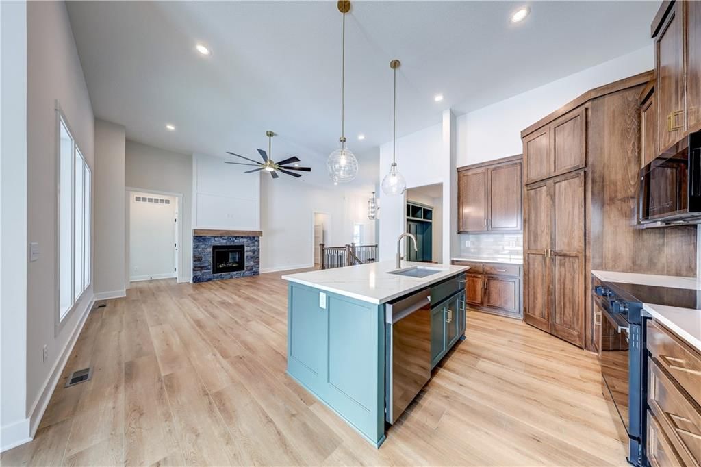 32483 W 168th Court — photo 8