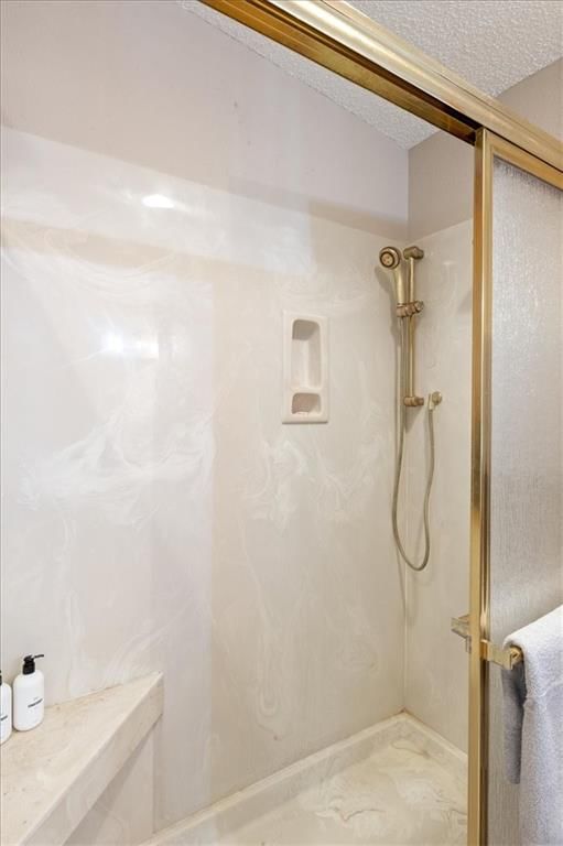 404 Bronco Lane — photo 37