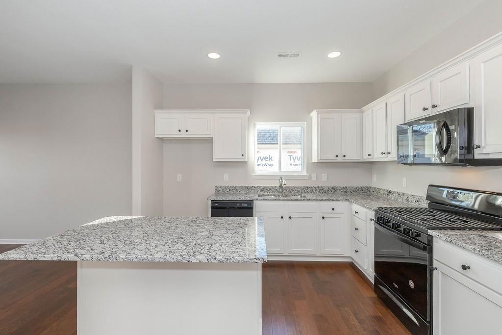 12218 N Rhode Court — photo 3