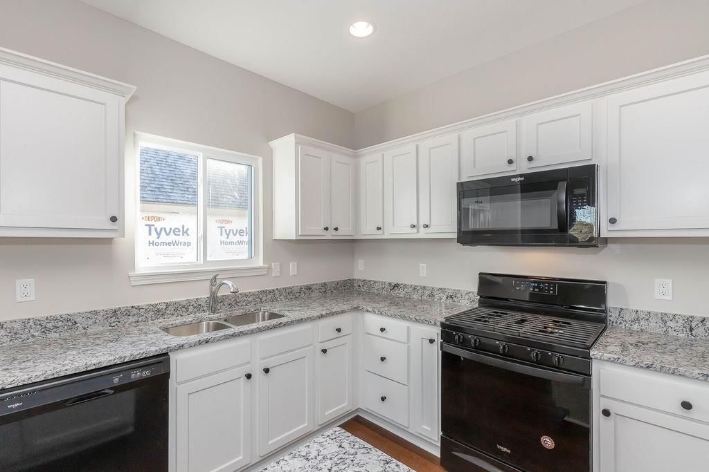 12218 N Rhode Court — photo 4