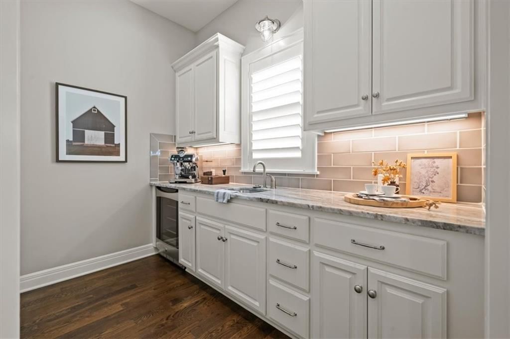 8904 Cherokee Lane — photo 15