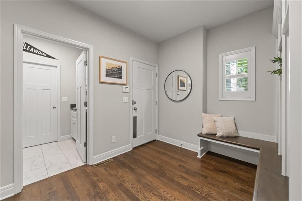 8904 Cherokee Lane — photo 27