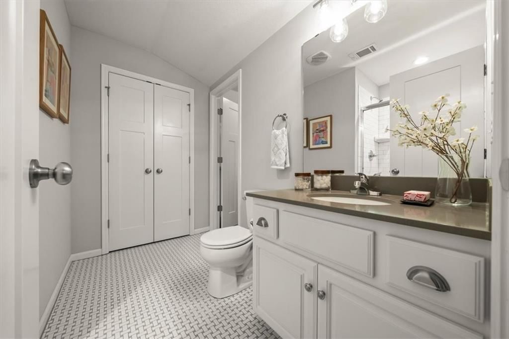 8904 Cherokee Lane — photo 37