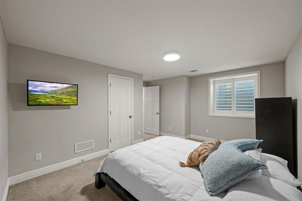 8904 Cherokee Lane — photo 45