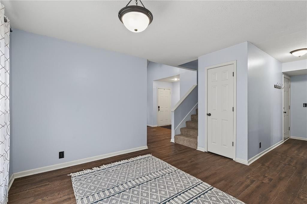 2407 Yosemite Drive — photo 7