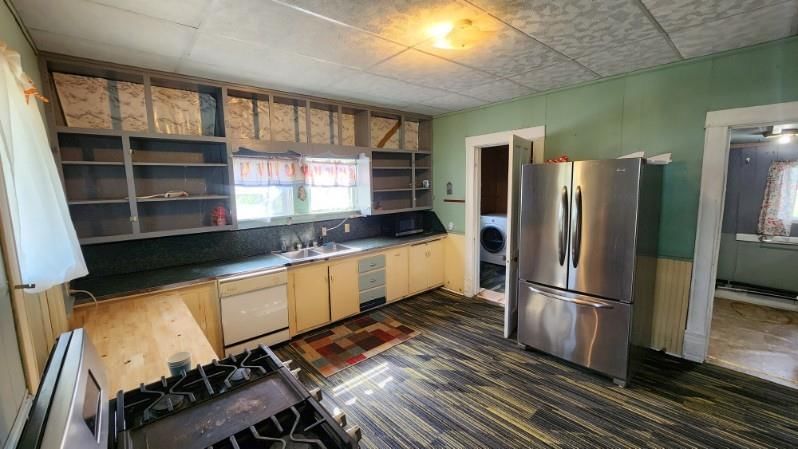 112 Janett Street — photo 10