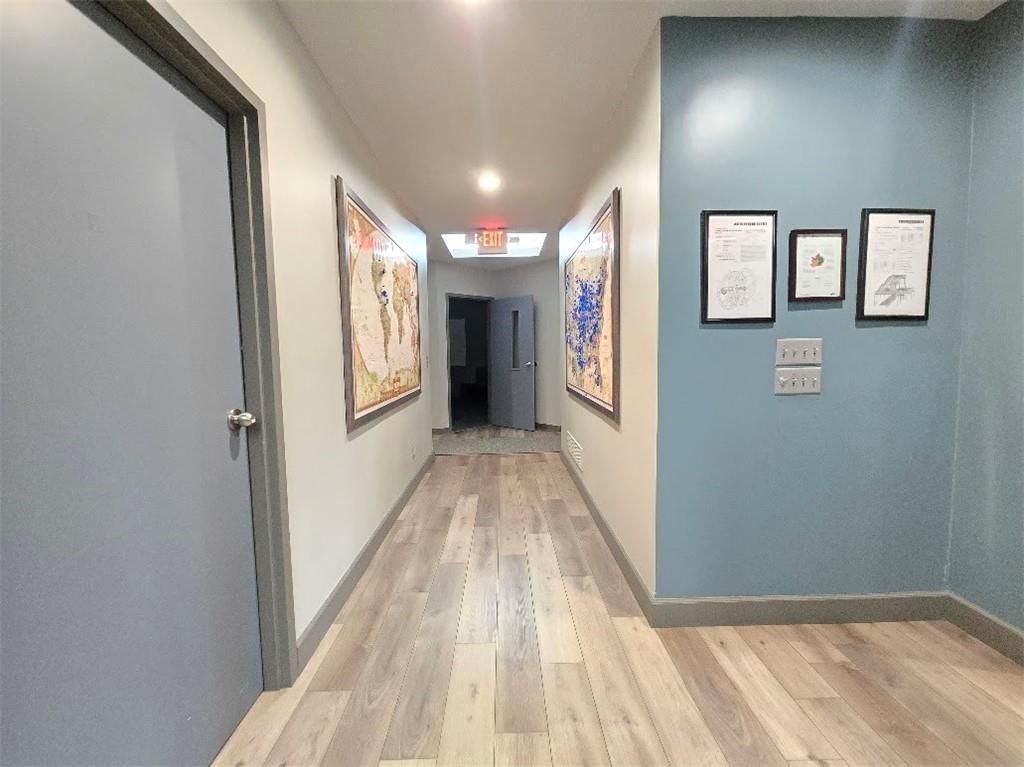 401 N East Street — photo 12