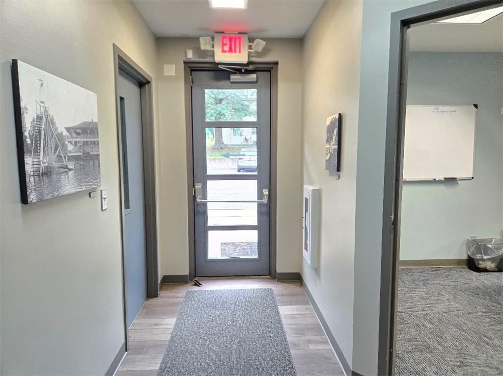 401 N East Street — photo 16