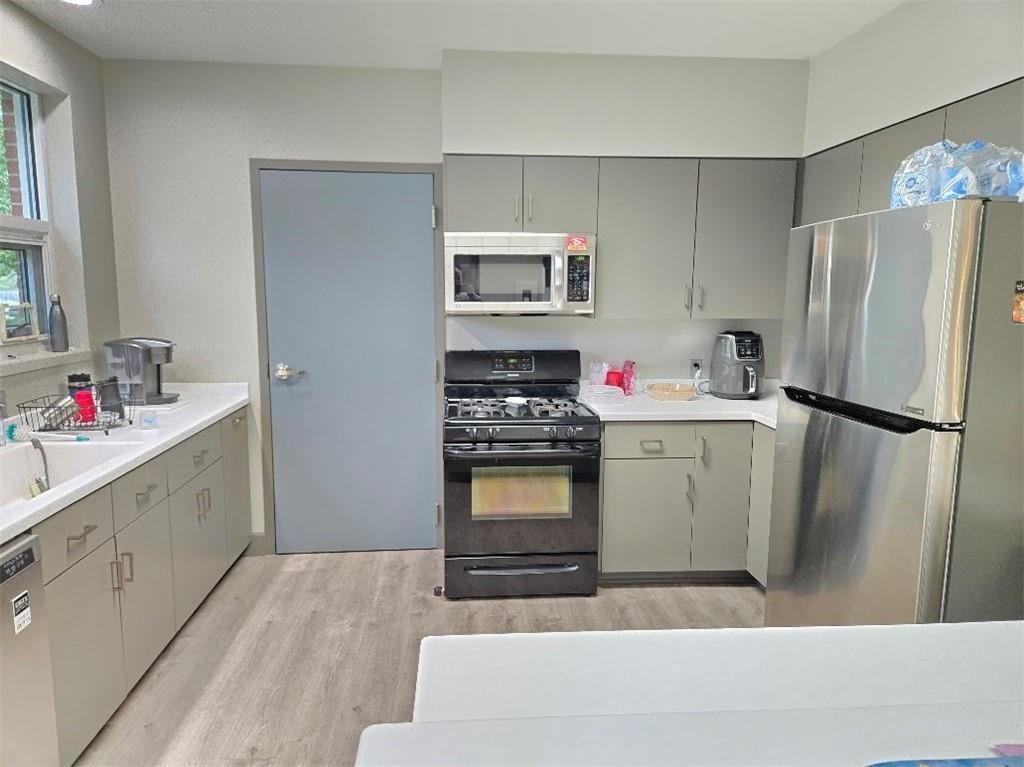 401 N East Street — photo 33