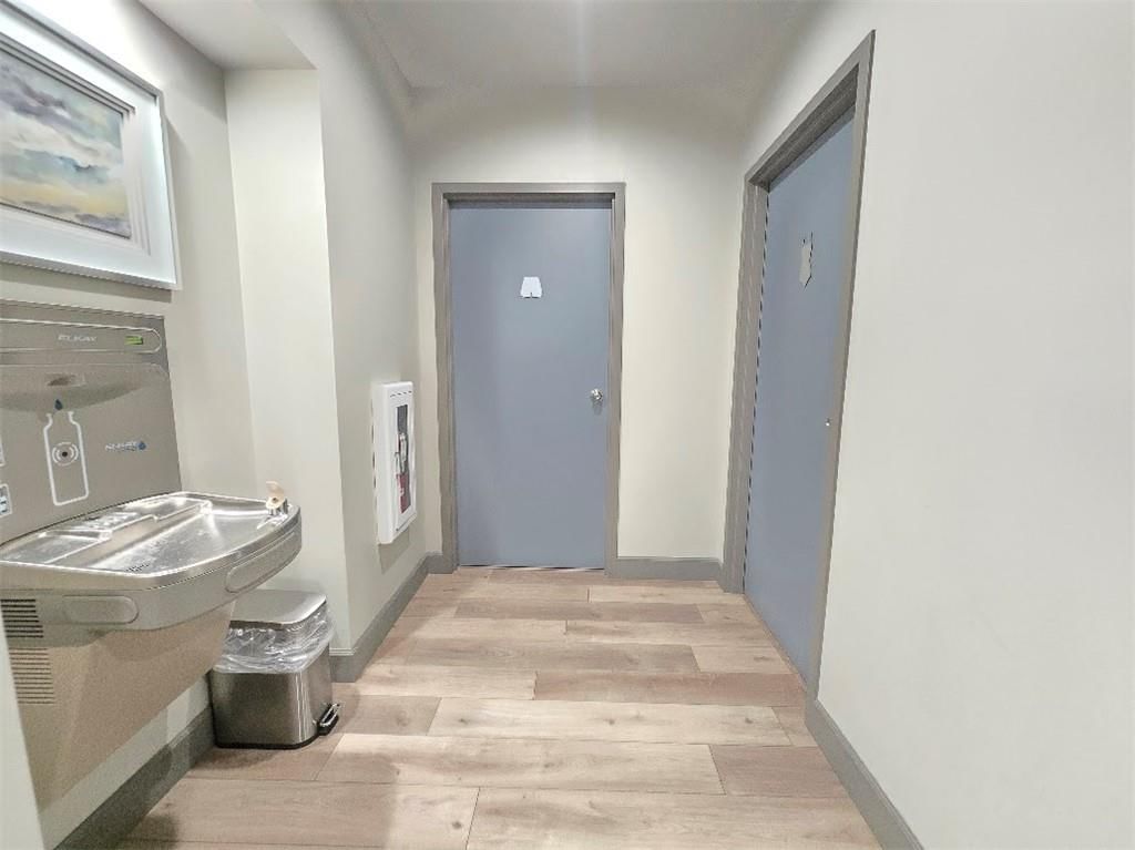 401 N East Street — photo 34