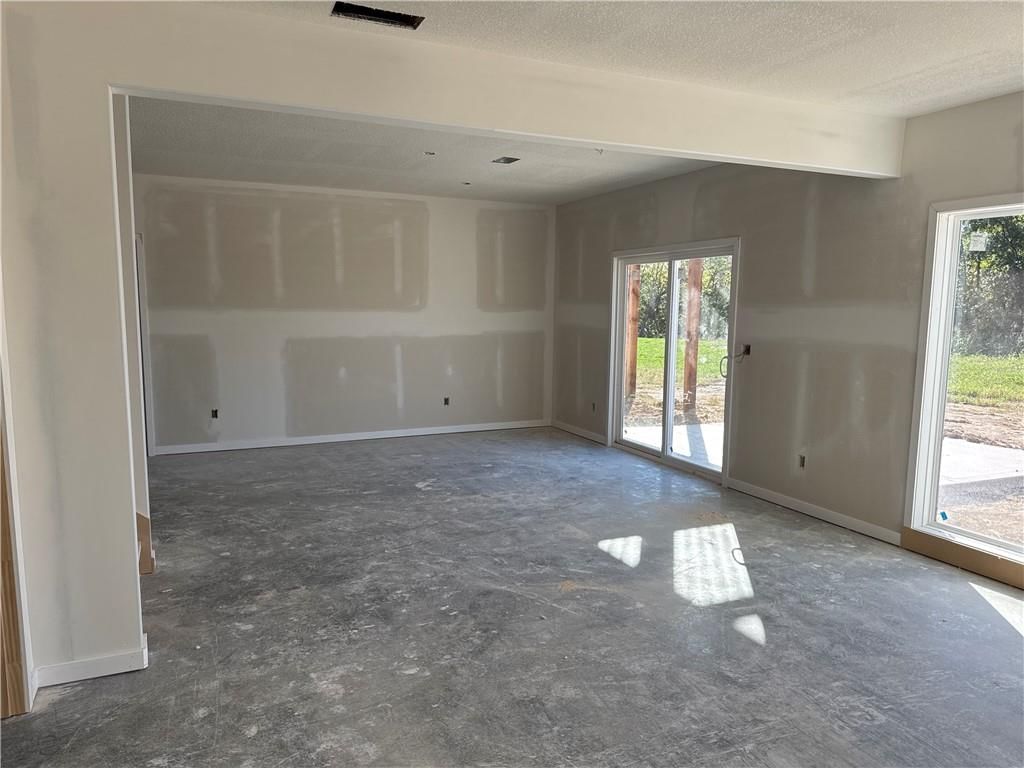 4605 NE 86TH Terrace — photo 21