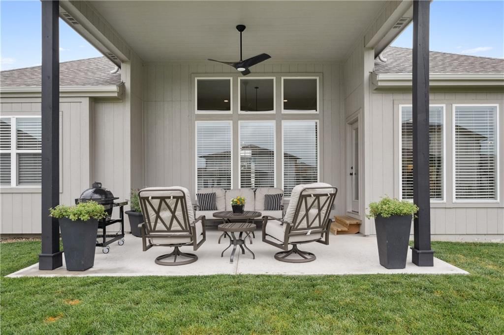 Photo 6 of 37 - 9260 Saddletop Street