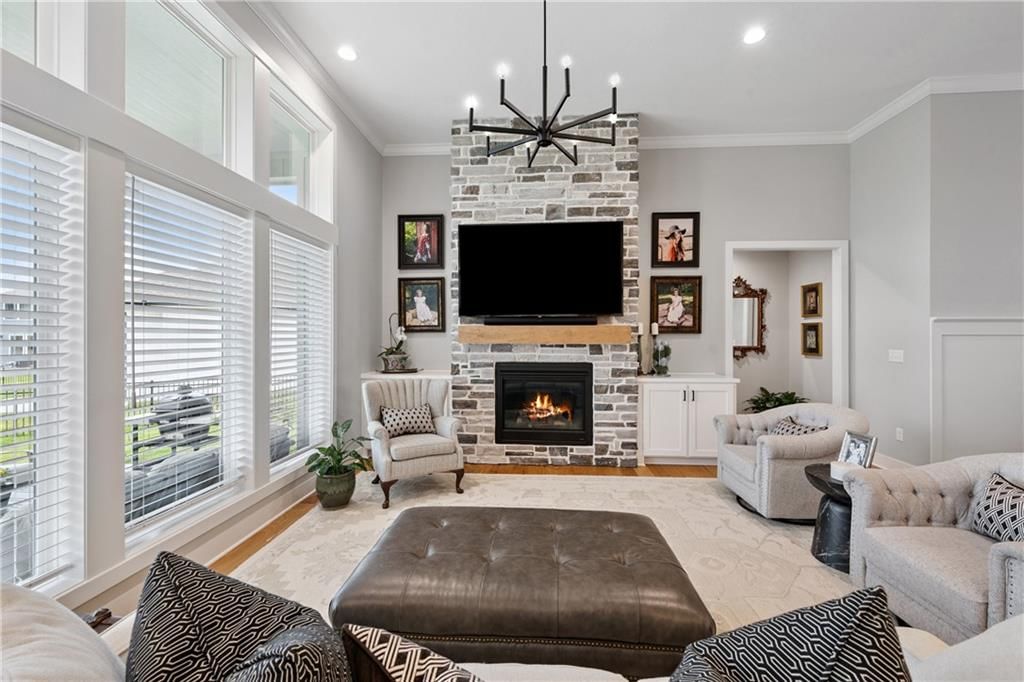 Photo 7 of 37 - 9260 Saddletop Street
