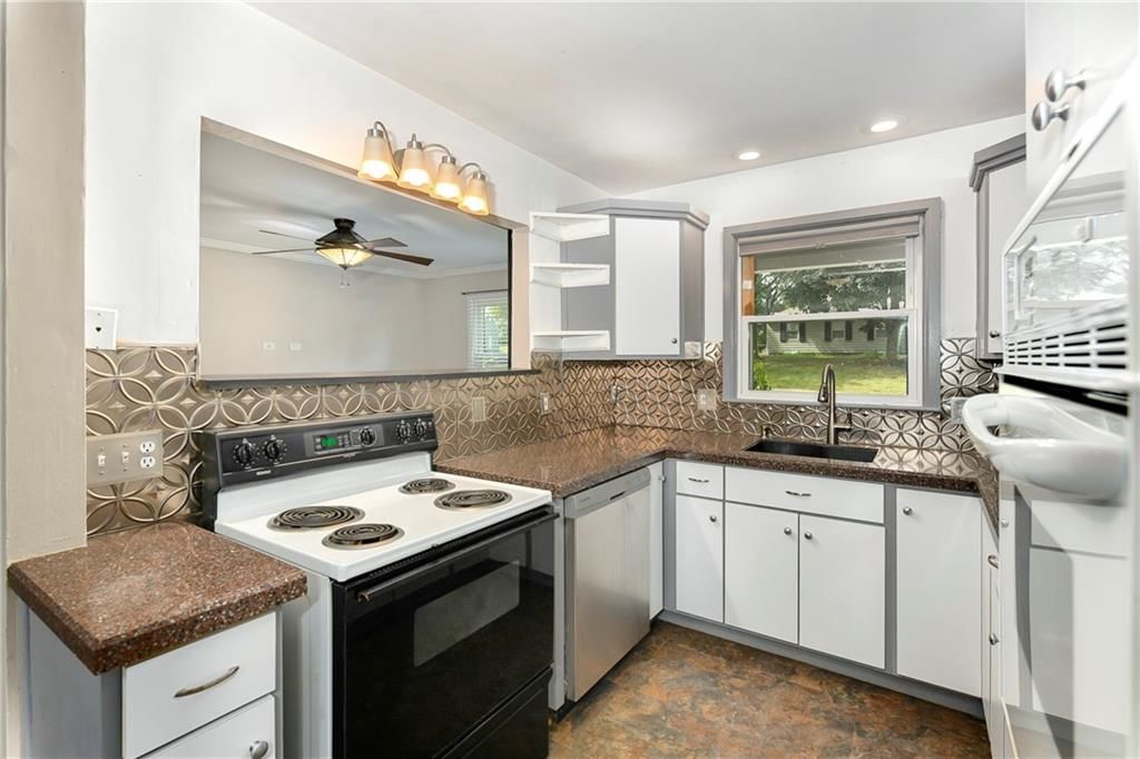9503 Grandview Street — photo 13