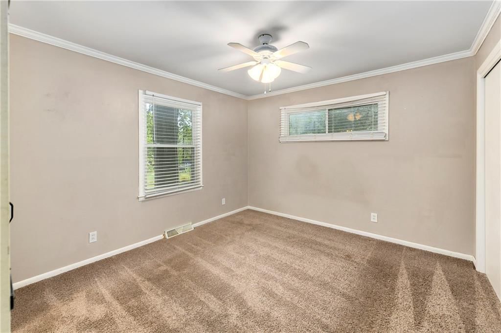 9503 Grandview Street — photo 15