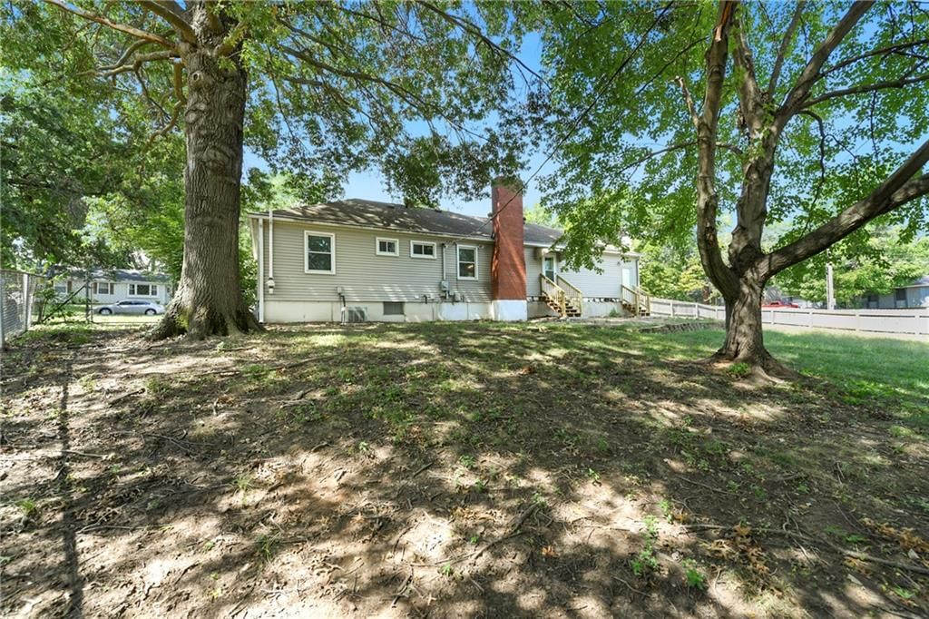 9503 Grandview Street — photo 31
