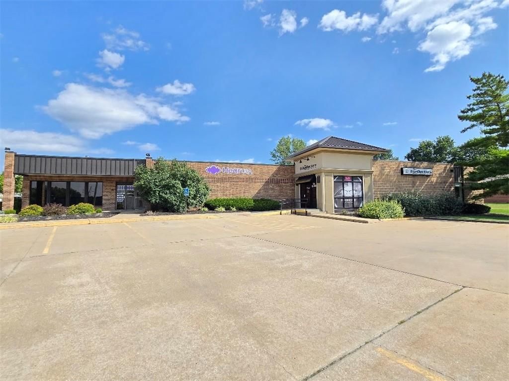 705 Baptiste Drive — photo 3