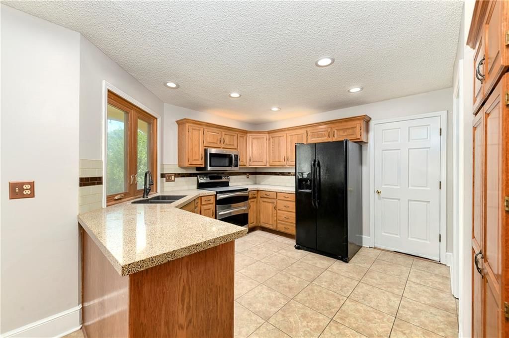12511 E 203rd Street — photo 7