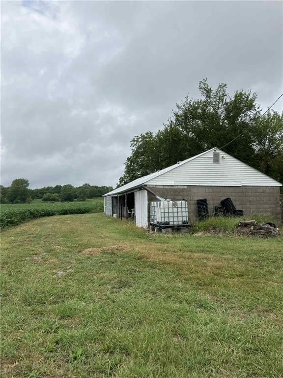 4689 Ks 7 Highway — photo 20