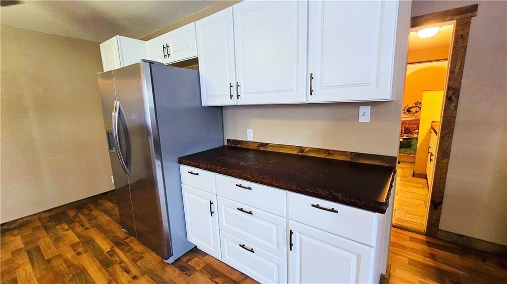 324 W 23rd Street — photo 22