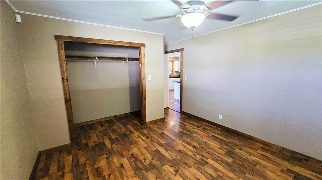 324 W 23rd Street — photo 37