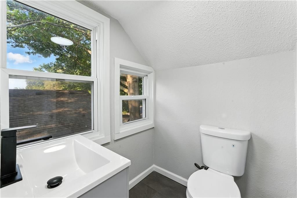 2602 N 18th Street — photo 35
