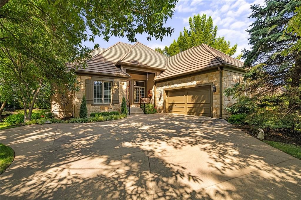 11361 Granada Court, Leawood, KS