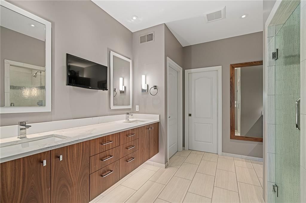 11361 Granada Court — photo 30