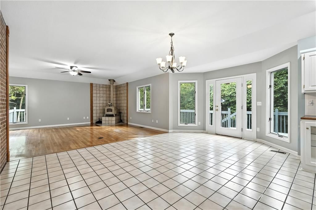 Photo 14 of 50 - 26770 W 226th Street
