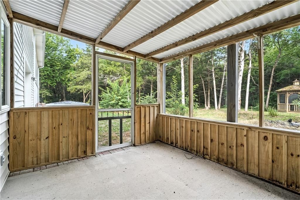 Photo 39 of 50 - 26770 W 226th Street