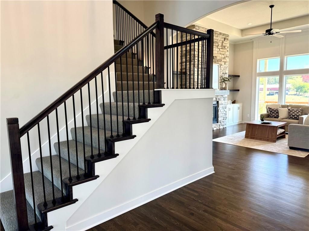 1051 Fir Lane — photo 4