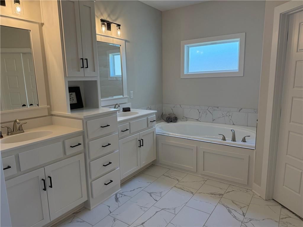 1051 Fir Lane — photo 8