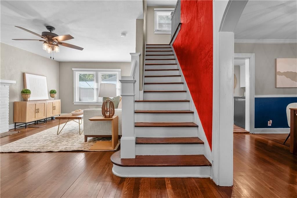 6330 Oak Street — photo 9