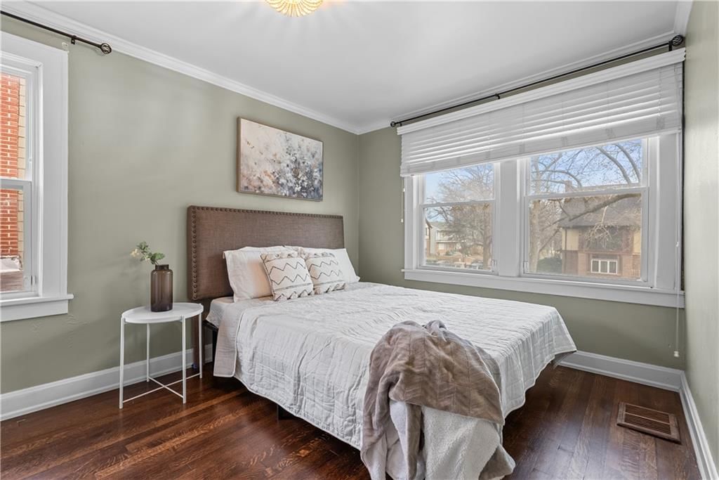 6330 Oak Street — photo 26