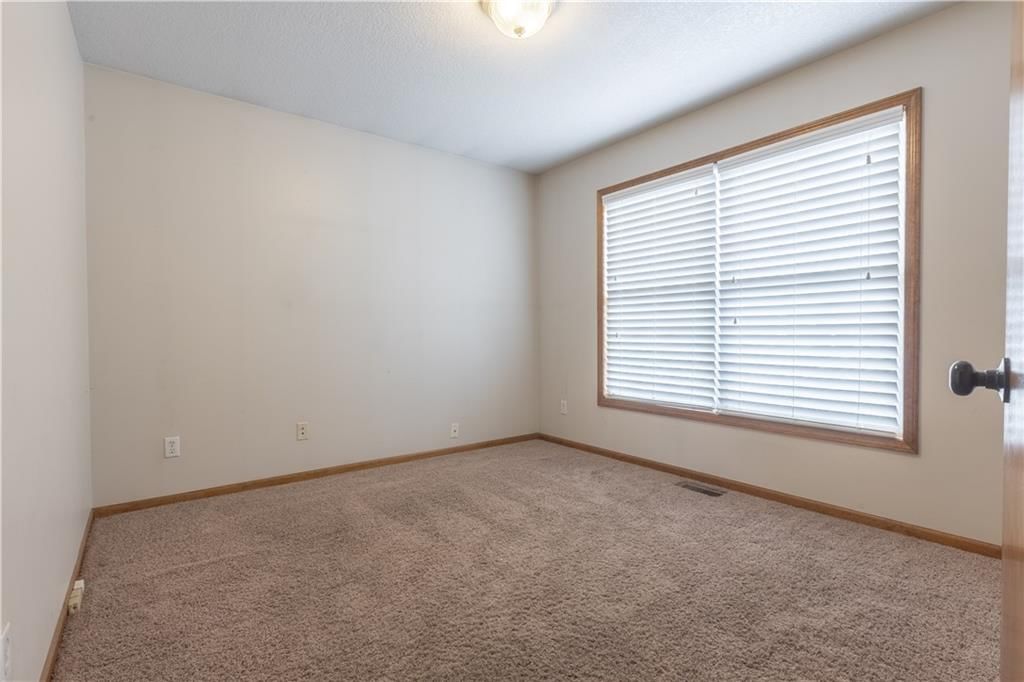 Photo 6 of 36 - 925 Porter Ridge N/A